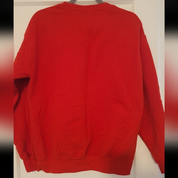 Christmas Sweater - Picture 3 of 4